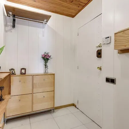 Penthouse With Big Terrace, Quiet Area, 1 Bedroom Барселона