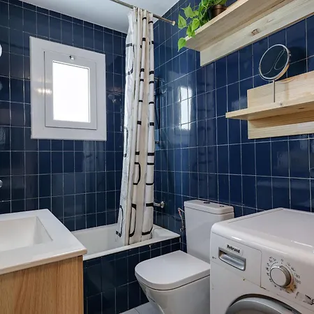 Apartman Penthouse With Big Terrace, Quiet Area, 1 Bedroom