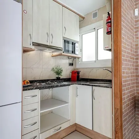 Penthouse With Big Terrace, Quiet Area, 1 Bedroom *