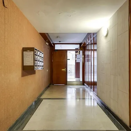 Penthouse With Big Terrace, Quiet Area, 1 Bedroom Barcelona