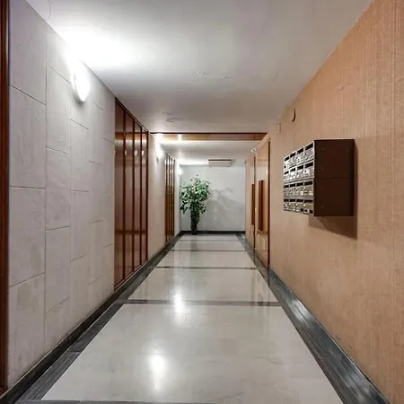 Penthouse With Big Terrace, Quiet Area, 1 Bedroom *